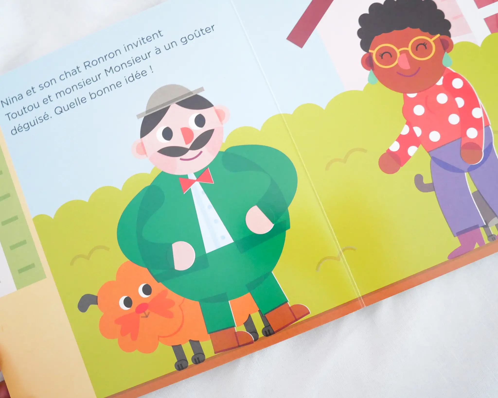 Le déguisement de monsieur Monsieur - Livre à toucher - Dès 2 ans - Album(s) - 9782092497074 - page-intérieure 03