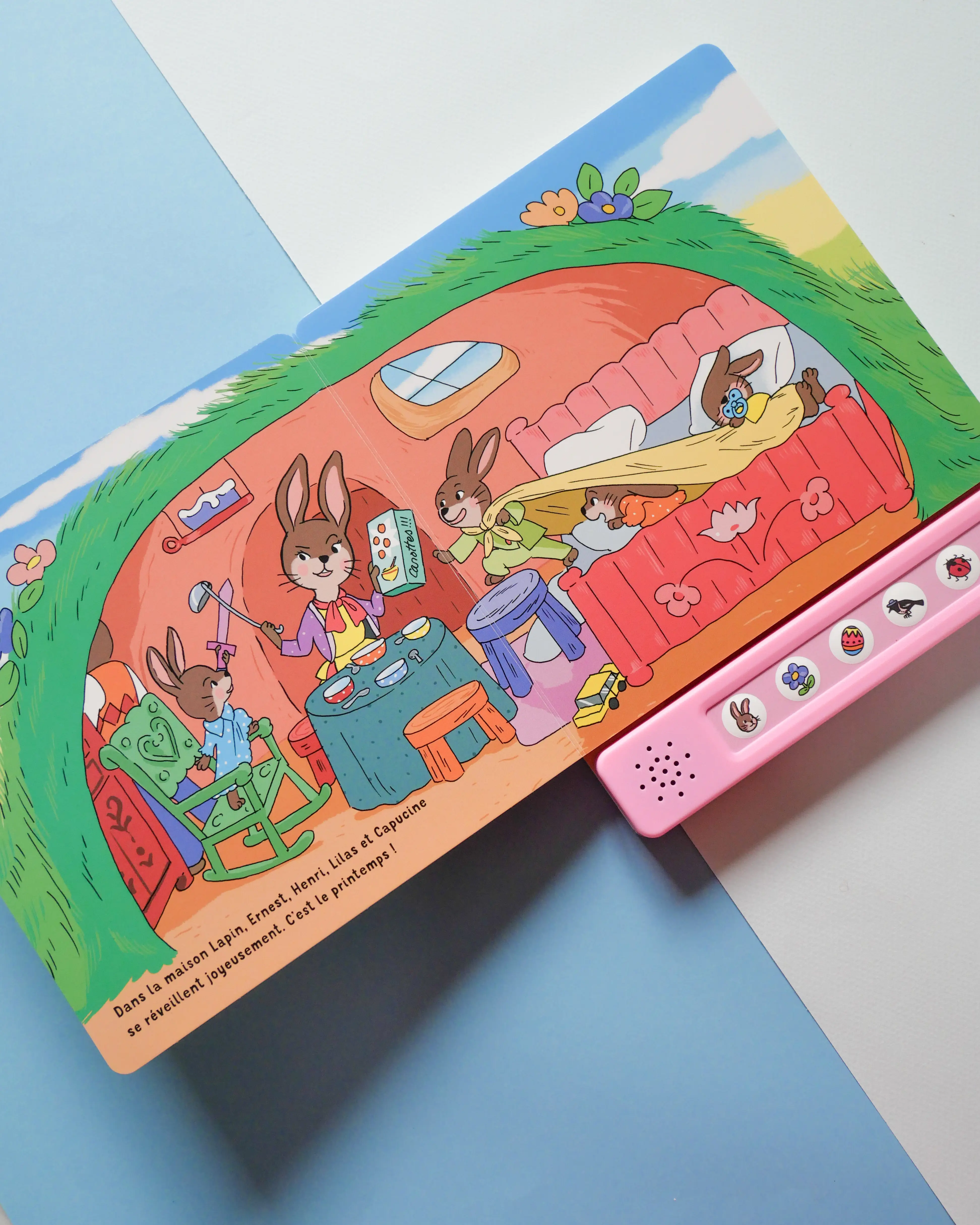Comptines des petits lapins - Pour s'émerveiller de l'arrivée du printemps - Dès 6 mois - Livre d'éveil - 9782095058180 - page-interieure 03