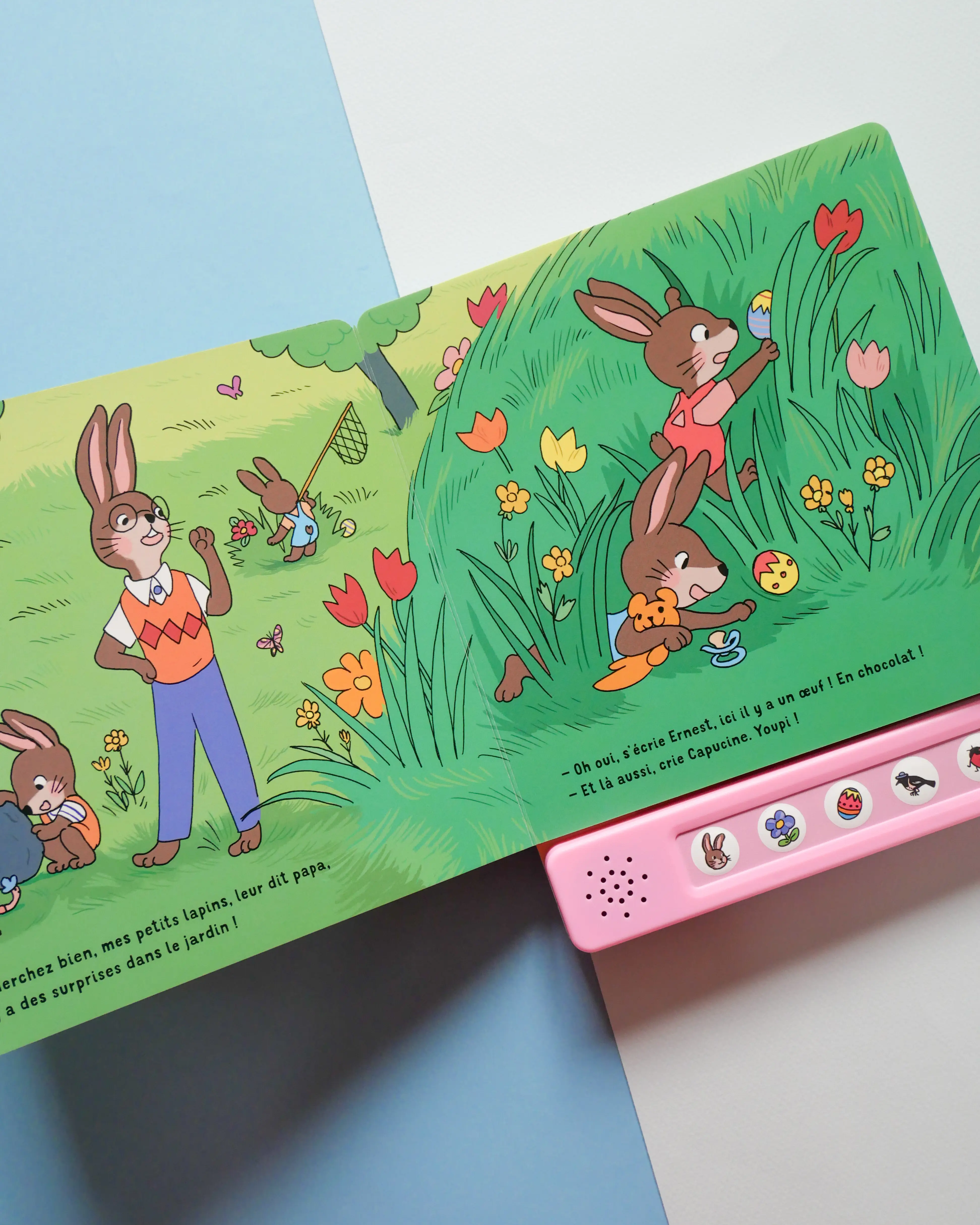 Comptines des petits lapins - Pour s'émerveiller de l'arrivée du printemps - Dès 6 mois - Livre d'éveil - 9782095058180 - page-interieure 04