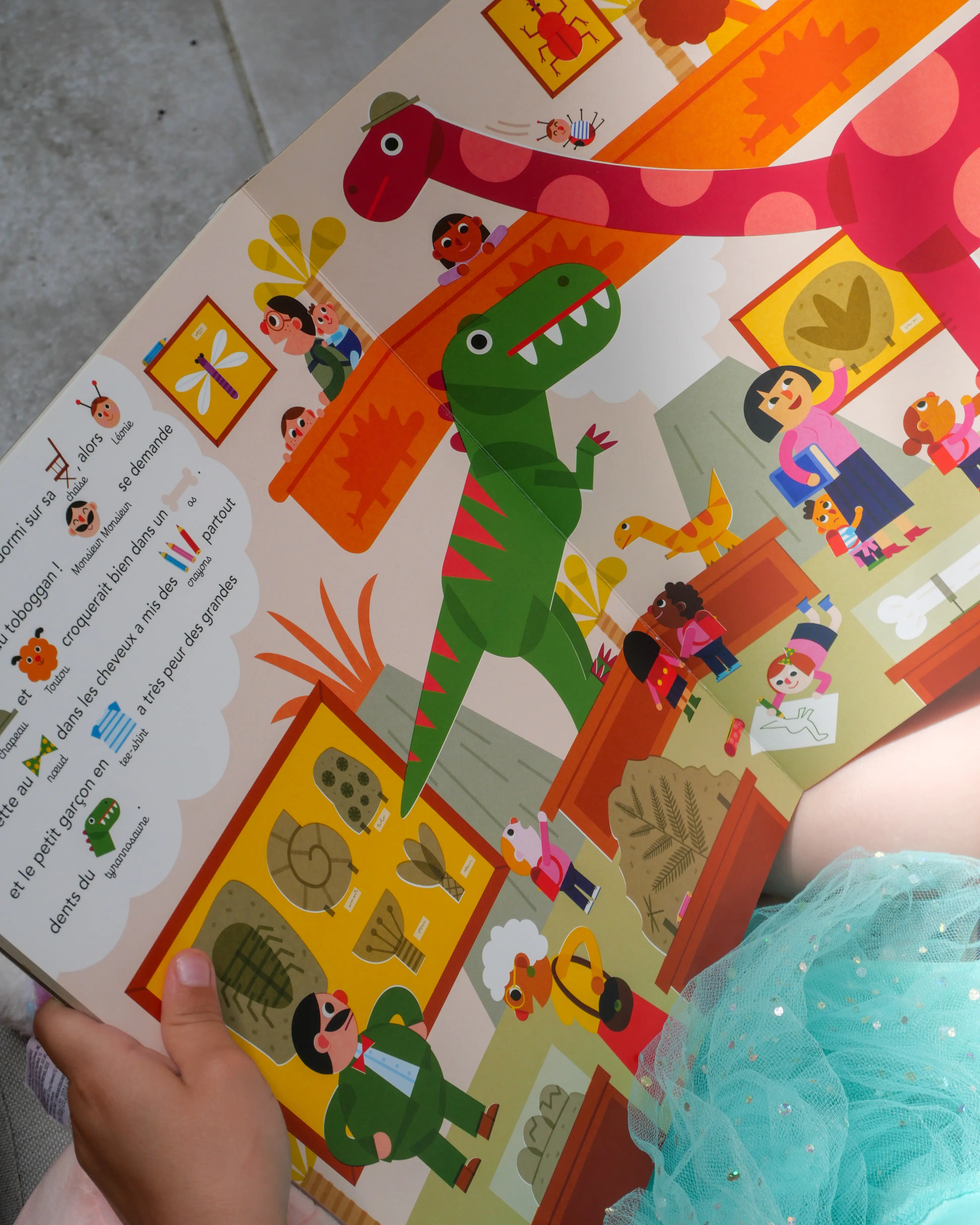 Cherche et trouve avec monsieur Monsieur - Album(s) - 9782095014902 - page-interieure5