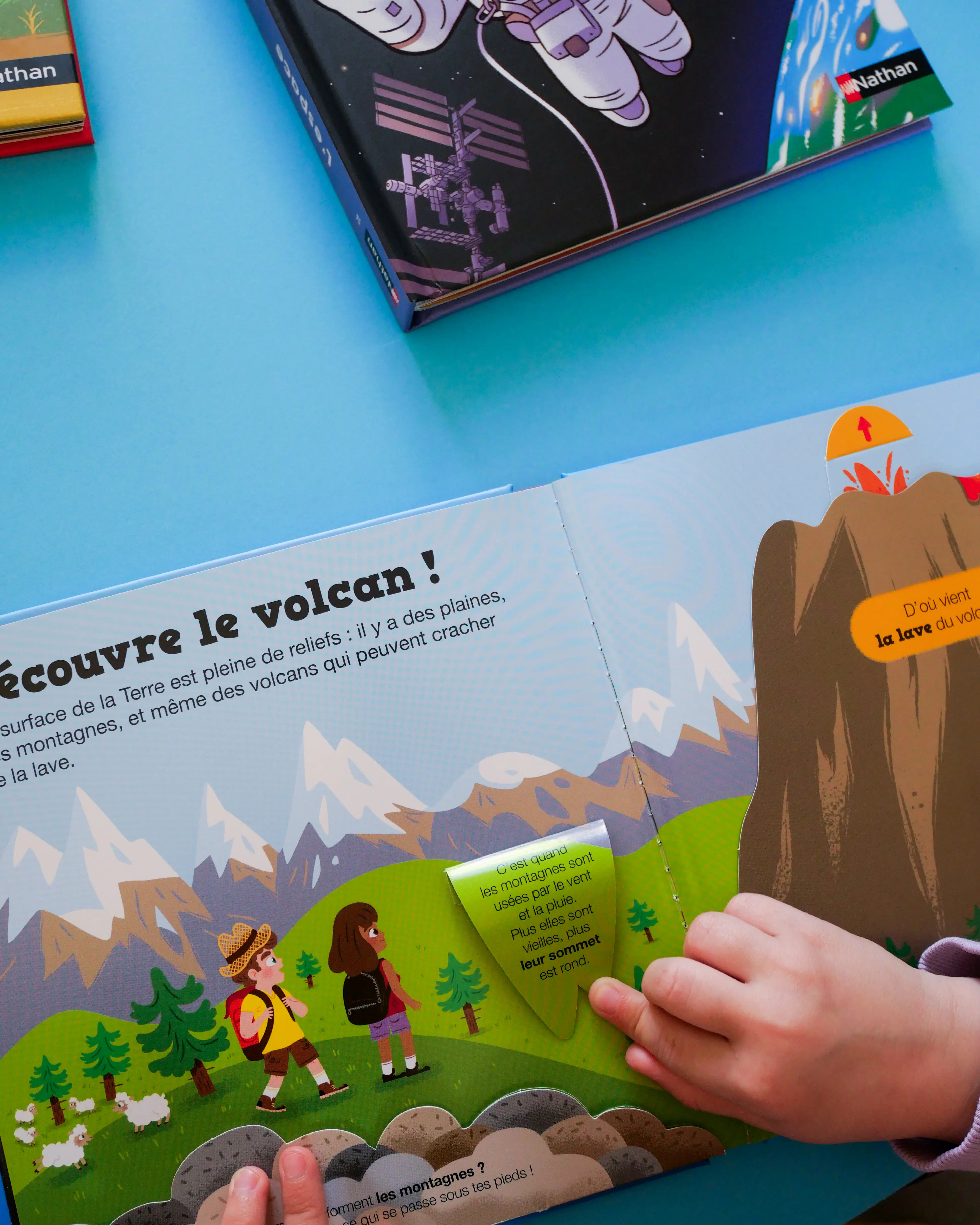 Kididoc - Planète terre - Un documentaire 100% animé pour percer les mystères de notre planète ! - dès 5 ans - Livre documentaire - 9782095042257 - Pages intérieures 03